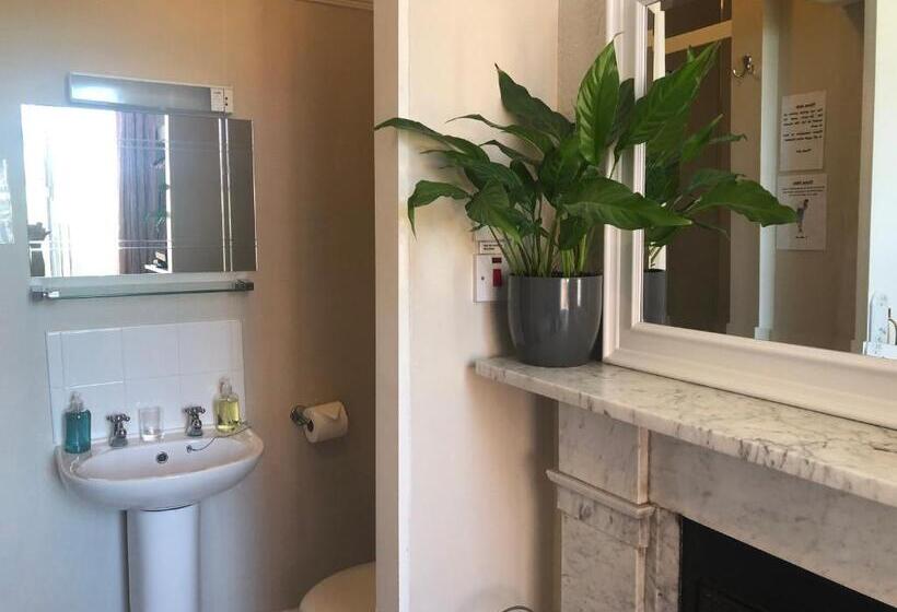 חדר סטנדרט יחיד, Carena House