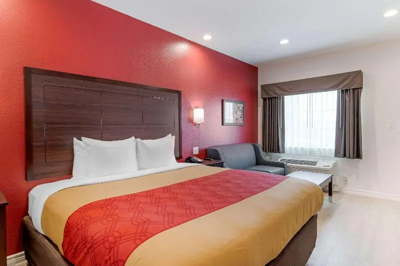 キングサイズベッドのスタンダードルーム, Econo Lodge Houston