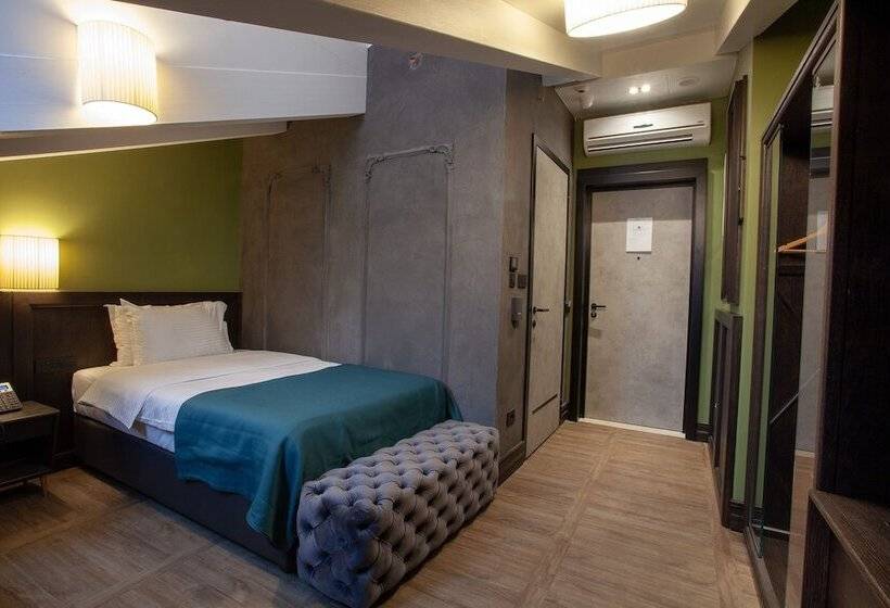 اتاق استاندارد یک نفره, Solun