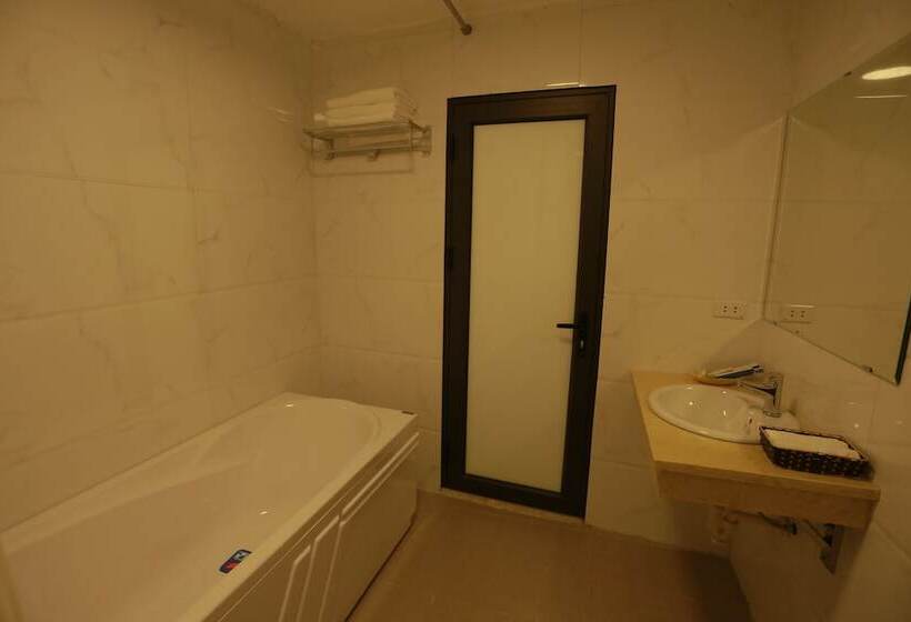 اتاق لوکس یک تخته, Anova 2