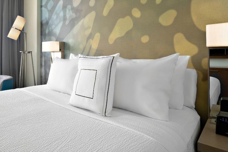 스탠다드 룸 킹사이즈 침대, Courtyard By Marriott Delray Beach