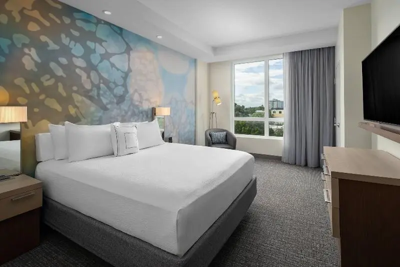 キングサイズベッドのスタンダードルーム, Courtyard By Marriott Delray Beach