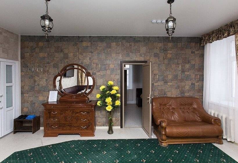 سوئیت 2 خوابه, Grelka