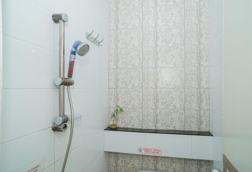 标准间, Reddoorz Syariah Near Transmart Mx Malang