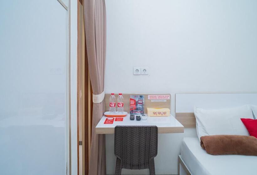 标准间, Reddoorz Syariah Near Transmart Mx Malang