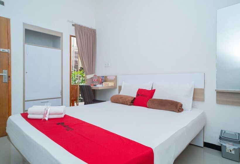 标准间, Reddoorz Syariah Near Transmart Mx Malang