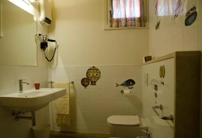 Standard Kolmen Hengen Huone, Agriturismo Corte Ambrosio