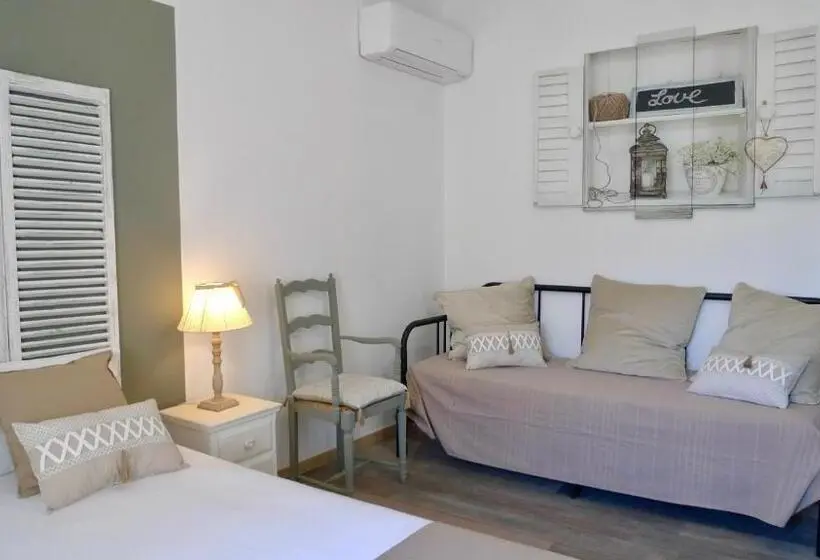 スタンダード4人部屋, O 36 Rempart Sud B&b