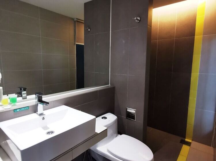 Quarto Deluxe Cama King, Sovotel Conezion Putrajaya