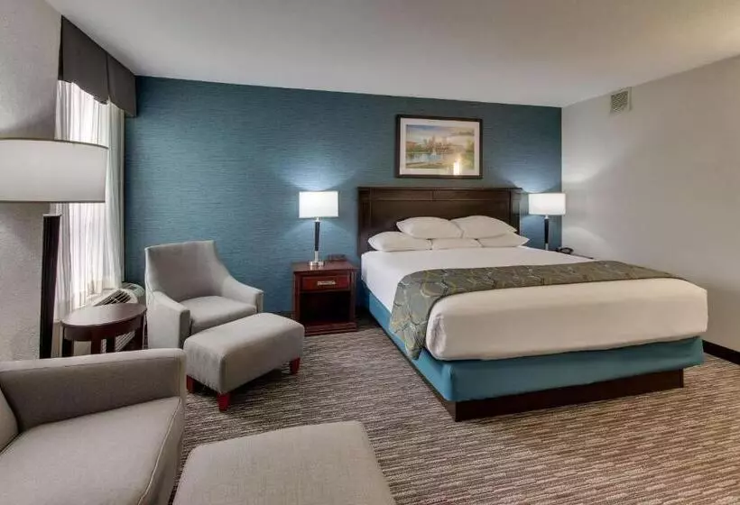 キングサイズベッドのスイートルーム, Best Western Plus Indianapolis North At Pyramids