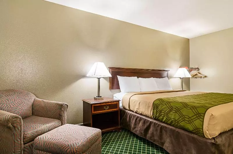スタンダードルーム, Econo Lodge Hays I 70
