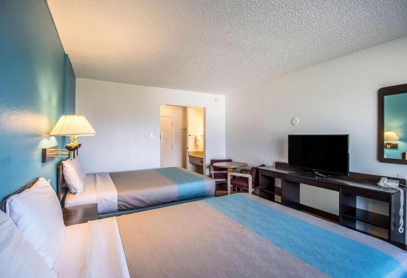 Номер Deluxe, Motel 6astoria, Or