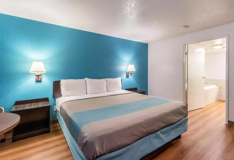 Standard-huone King-vuode, Motel 6astoria, Or