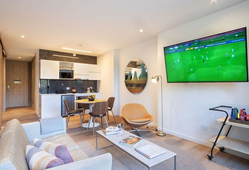 דירת 2 חדרים סופריור, Cassa Luxury Homes