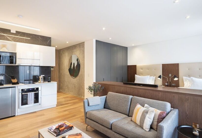 דירת חדר סופריור, Cassa Luxury Homes