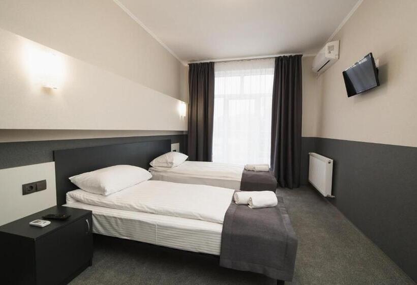 اتاق استاندارد با بالکن, Golden Ring