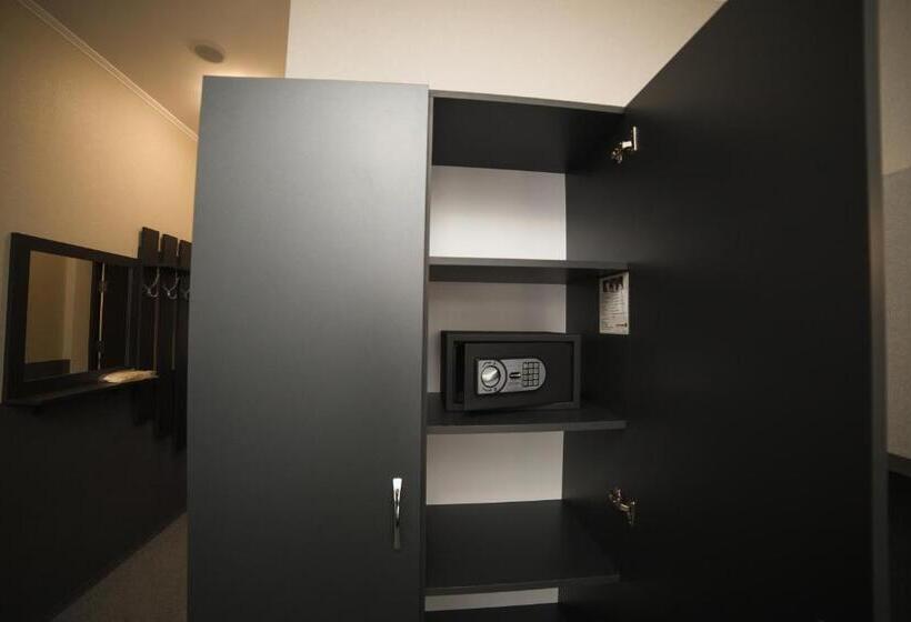 اتاق استاندارد با بالکن, Golden Ring