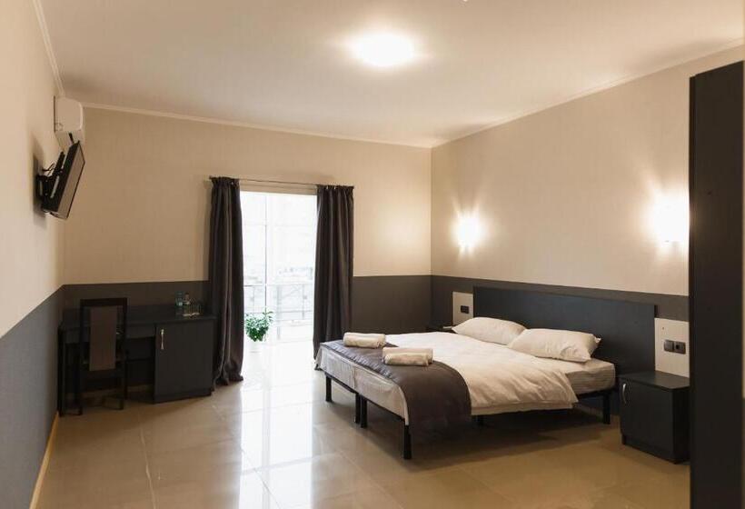 اتاق خانوادگی, Golden Ring