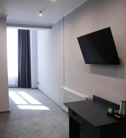 Suite Familiare, Golden Ring