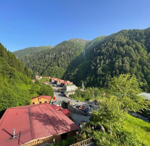 غرفة قياسية مزوَّدة بشُرفة, Ayder Köroğlu Apart