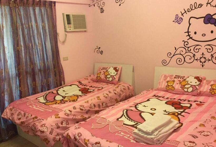 اتاق استاندارد سه تخته با بالکن, 戀愛逢甲