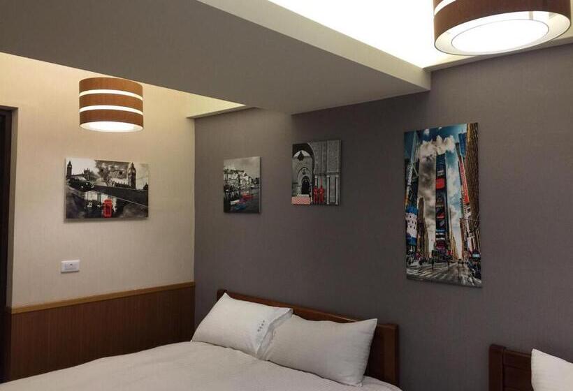 سوییت خانوادگی, 戀愛逢甲