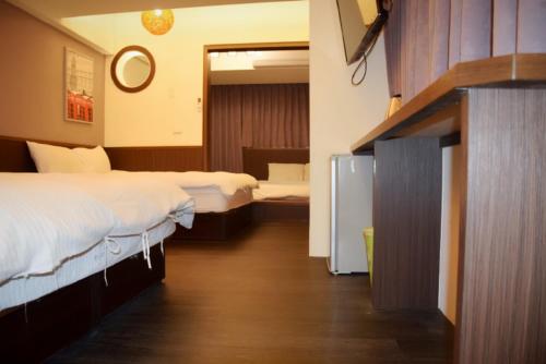 اتاق سوپریور خانوادگی, 戀愛逢甲