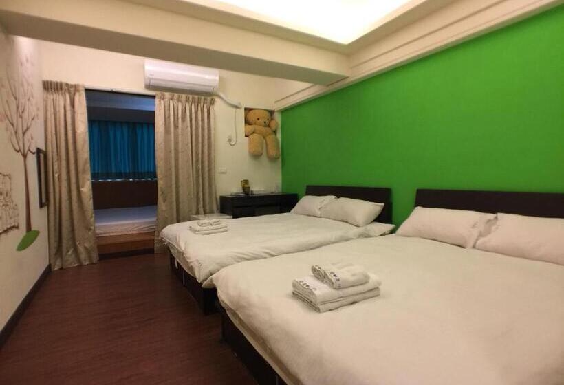 اتاق سوپریور خانوادگی, 戀愛逢甲