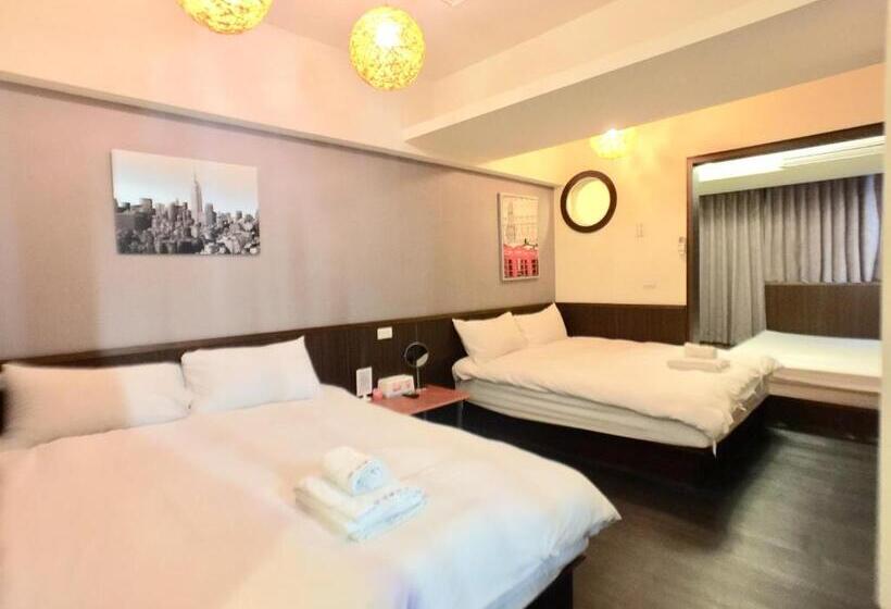 اتاق سوپریور خانوادگی, 戀愛逢甲