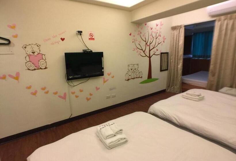 اتاق سوپریور خانوادگی, 戀愛逢甲