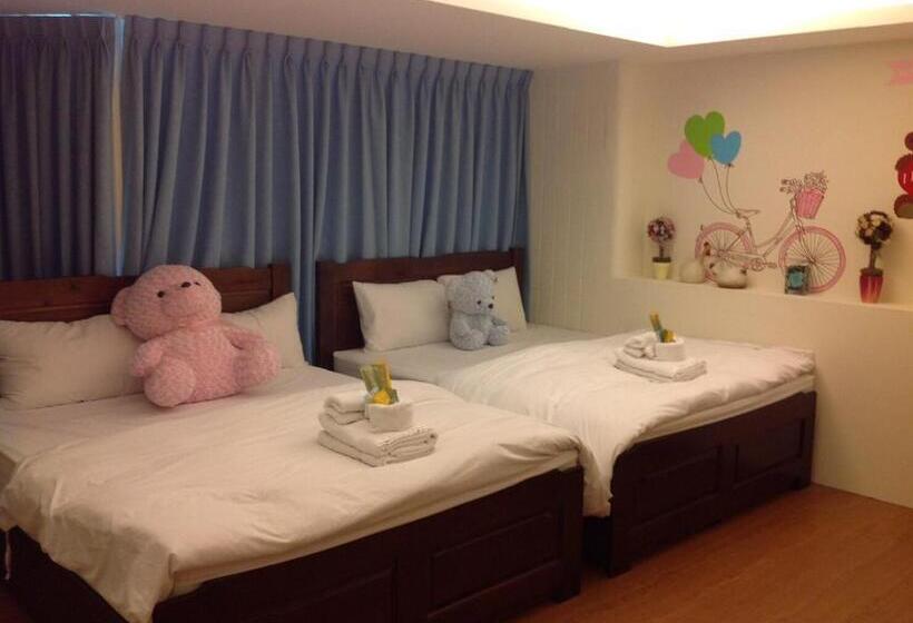 سوییت خانوادگی, 戀愛逢甲