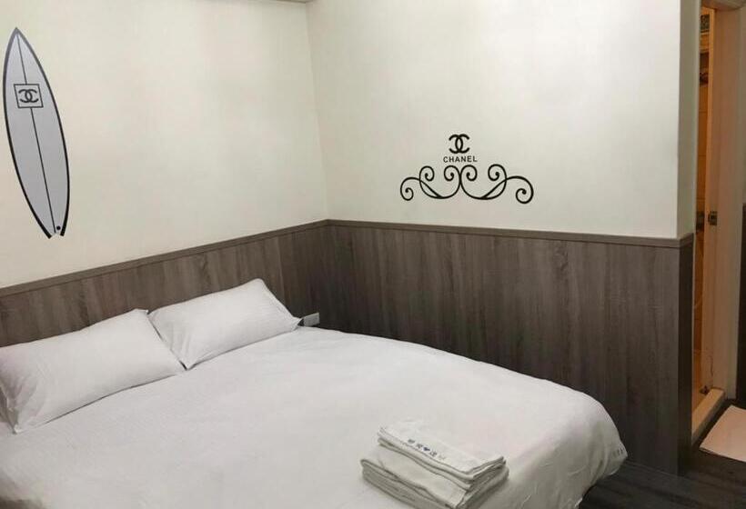 اتاق لوکس, 戀愛逢甲