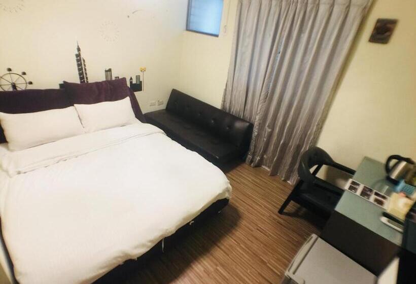 اتاق لوکس, 戀愛逢甲