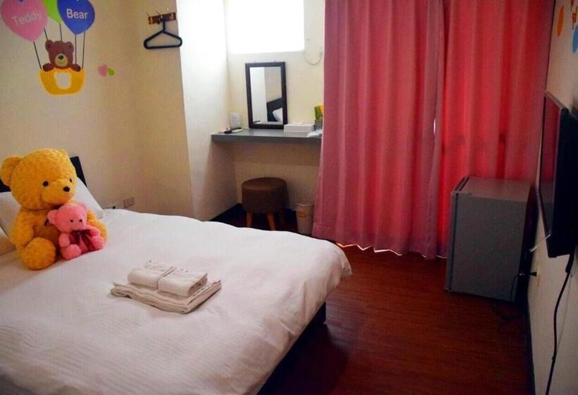 اتاق استاندارد, 戀愛逢甲