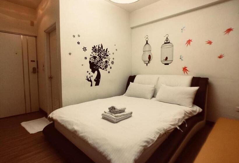 اتاق لوکس, 戀愛逢甲