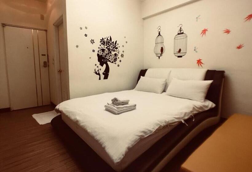 اتاق لوکس, 戀愛逢甲