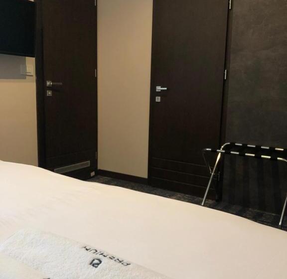 آپارتمان 2 خوابه, Premium