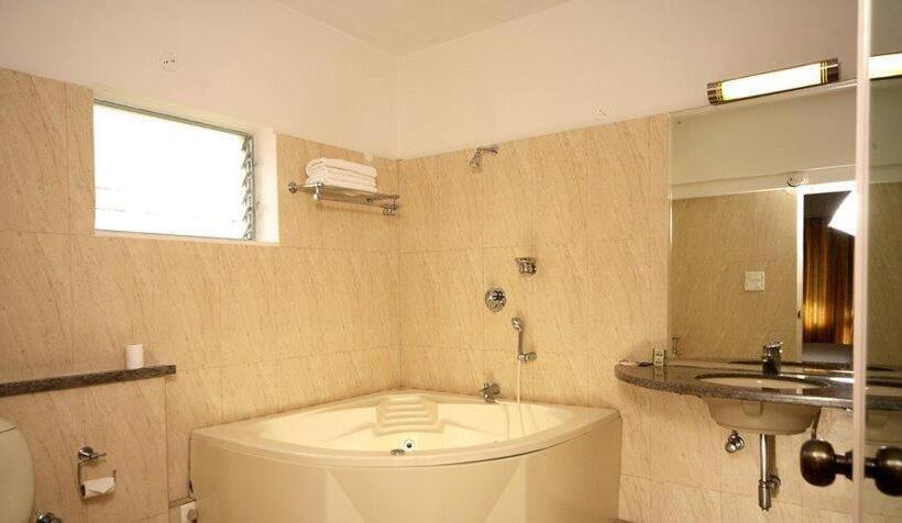 Svit, Trinity Suites