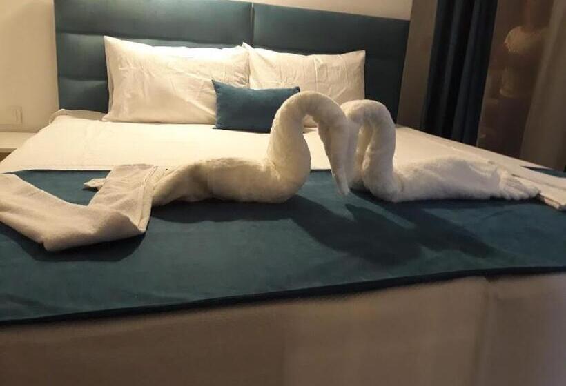 Pokój Deluxe Trzyosobowy, Ada Kekiği Pansiyon