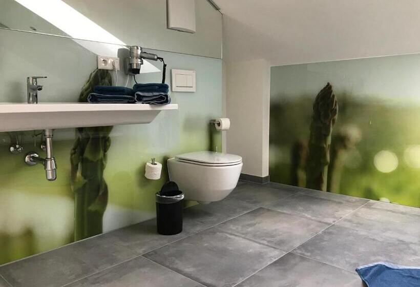 اتاق سوپریور, Nussböckgut