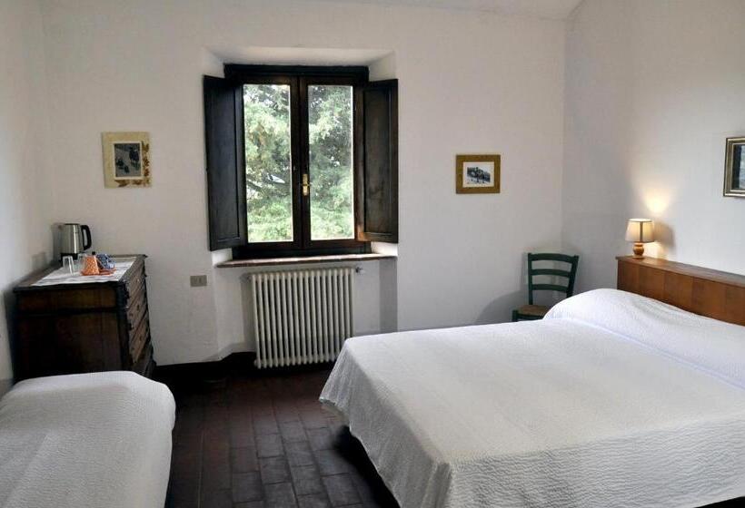 חדר סטנדרט לשלושה, La Colombera In Toscana