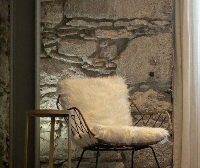 اتاق استاندارد, Caju