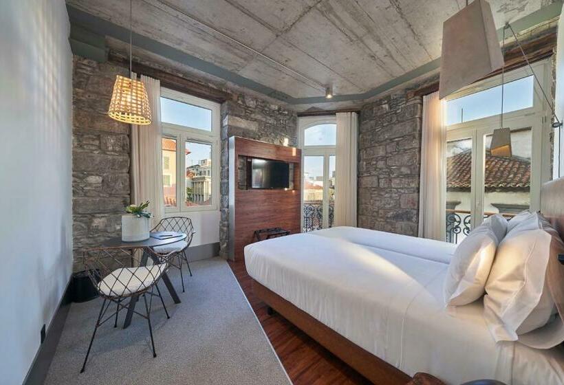 اتاق سوپریور, Caju