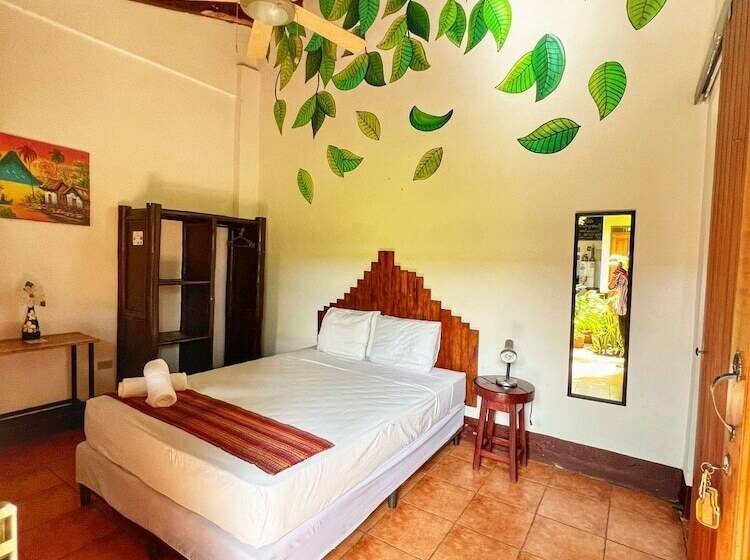 اتاق استاندارد, Al Sole