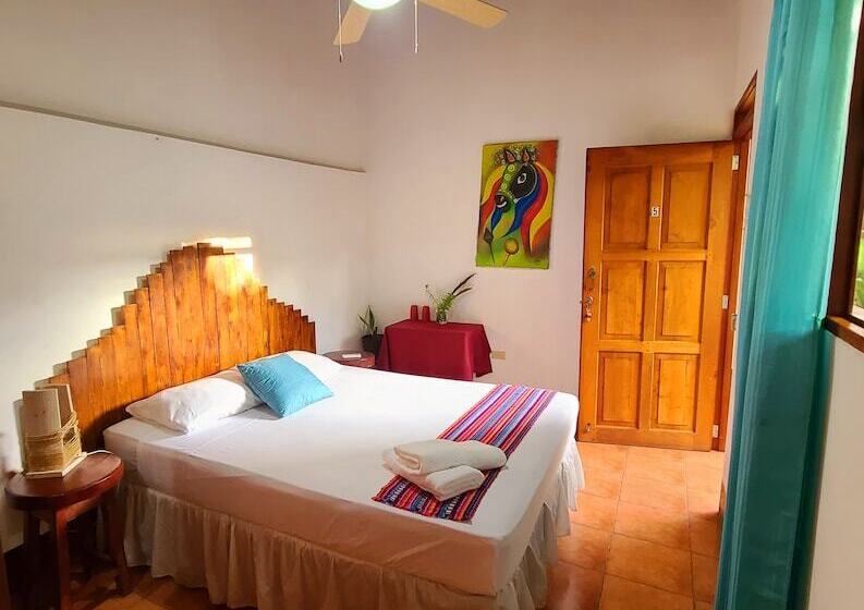 اتاق استاندارد, Al Sole