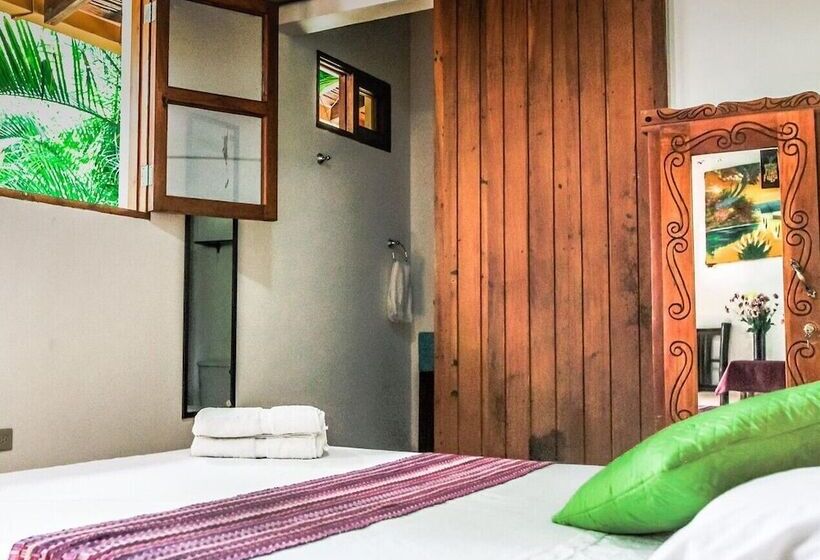 اتاق استاندارد, Al Sole