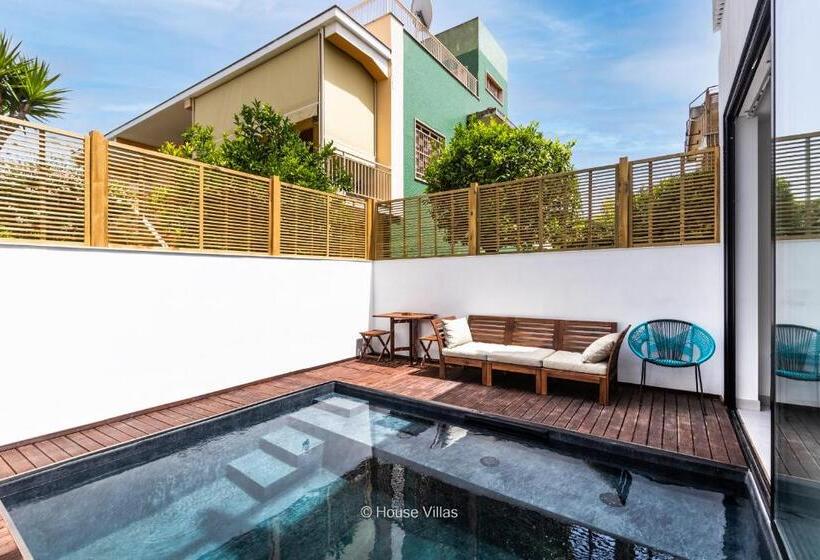 استودیوی لوکس, Oniro