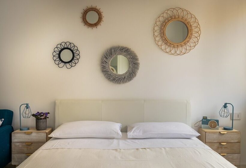 اتاق لوکس چهار تخته, Oniro