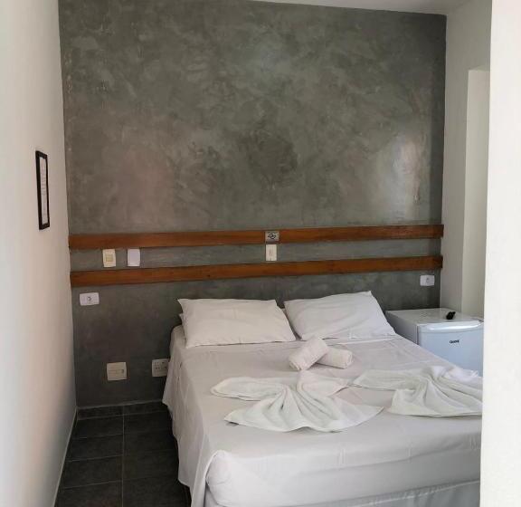 经济房, Enseada Beira Mar