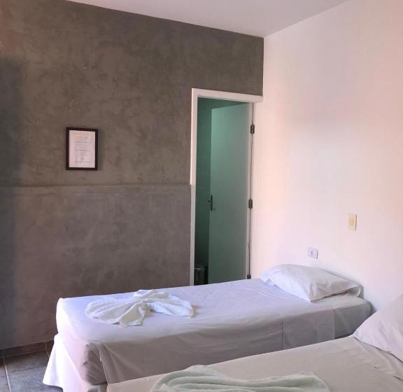 经济型三人房间, Enseada Beira Mar